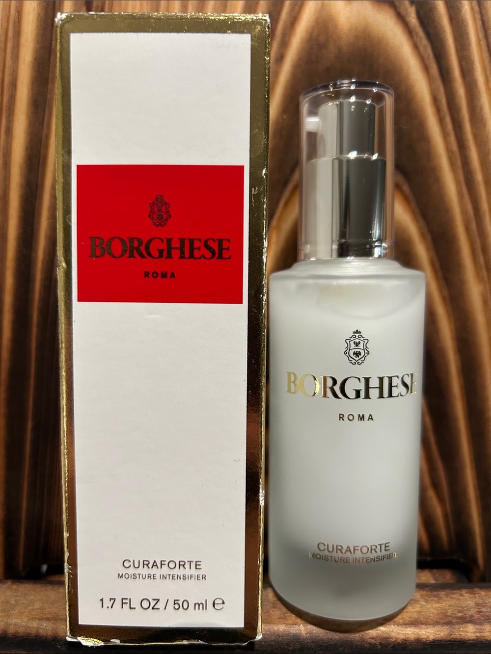 Forte Borghese Moisture Intensifier - White and Red Accents